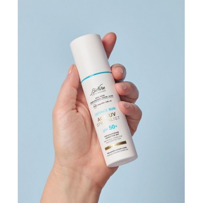 DEFENCE SUN AGE·UV SPECIALIST SPF50+ Fotoprotección Correctora Matificante. Envase 50ml. Cód DS10152